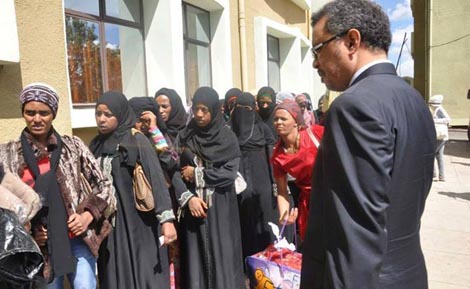 ዶ/ር ቴድሮስ አድኀኖም ከሳዑዲ ተመላሾችን ሲጎበኙ ዶ/ር ቴድሮስ አድኀኖም ከሳዑዲ ተመላሾችን ሲጎበኙ