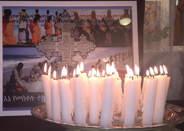 Vancouver vigil, April 25, 2015. በቫንኩቨር የሻማ ማብራት ሥነሥርዓት Vancouver vigil, April 25, 2015. በቫንኩቨር የሻማ ማብራት ሥነሥርዓት