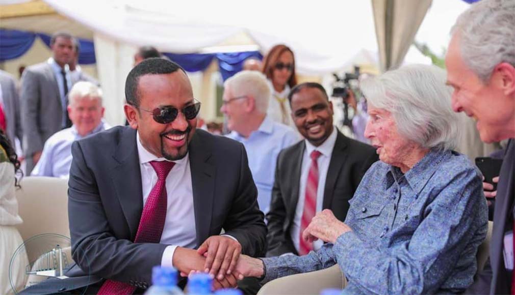 Dr. Catherine Hamlin with PM Abiy Ahmed
